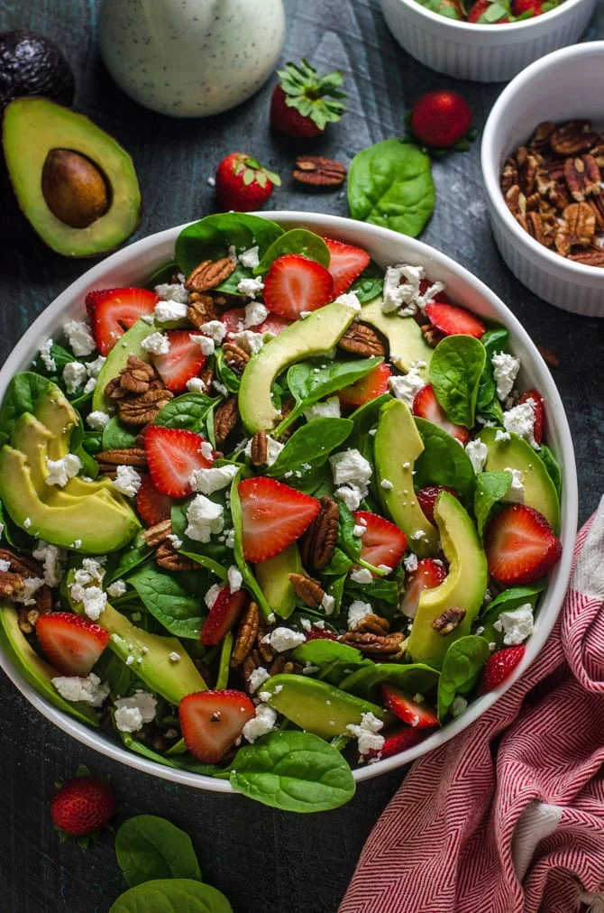 Avocado Strawberry Spinach Salad