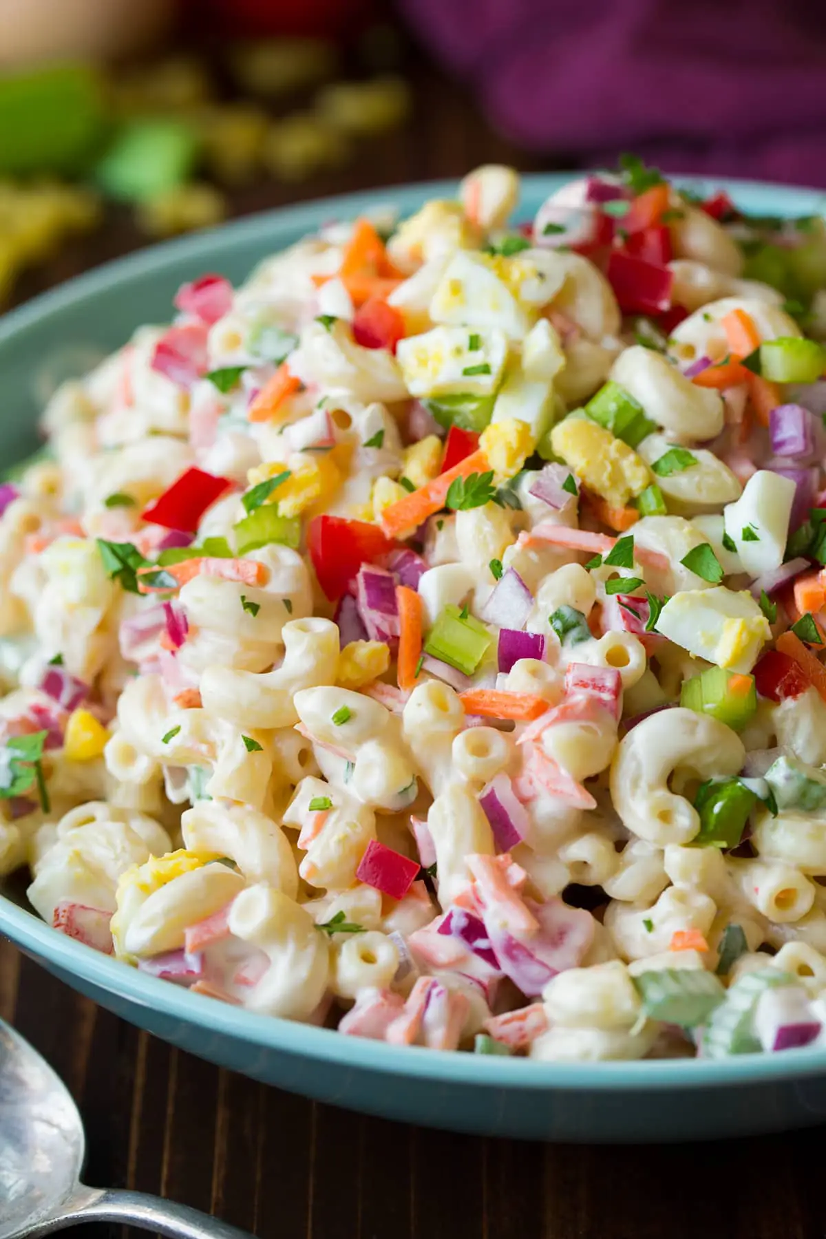 Cold macaroni salad side dish