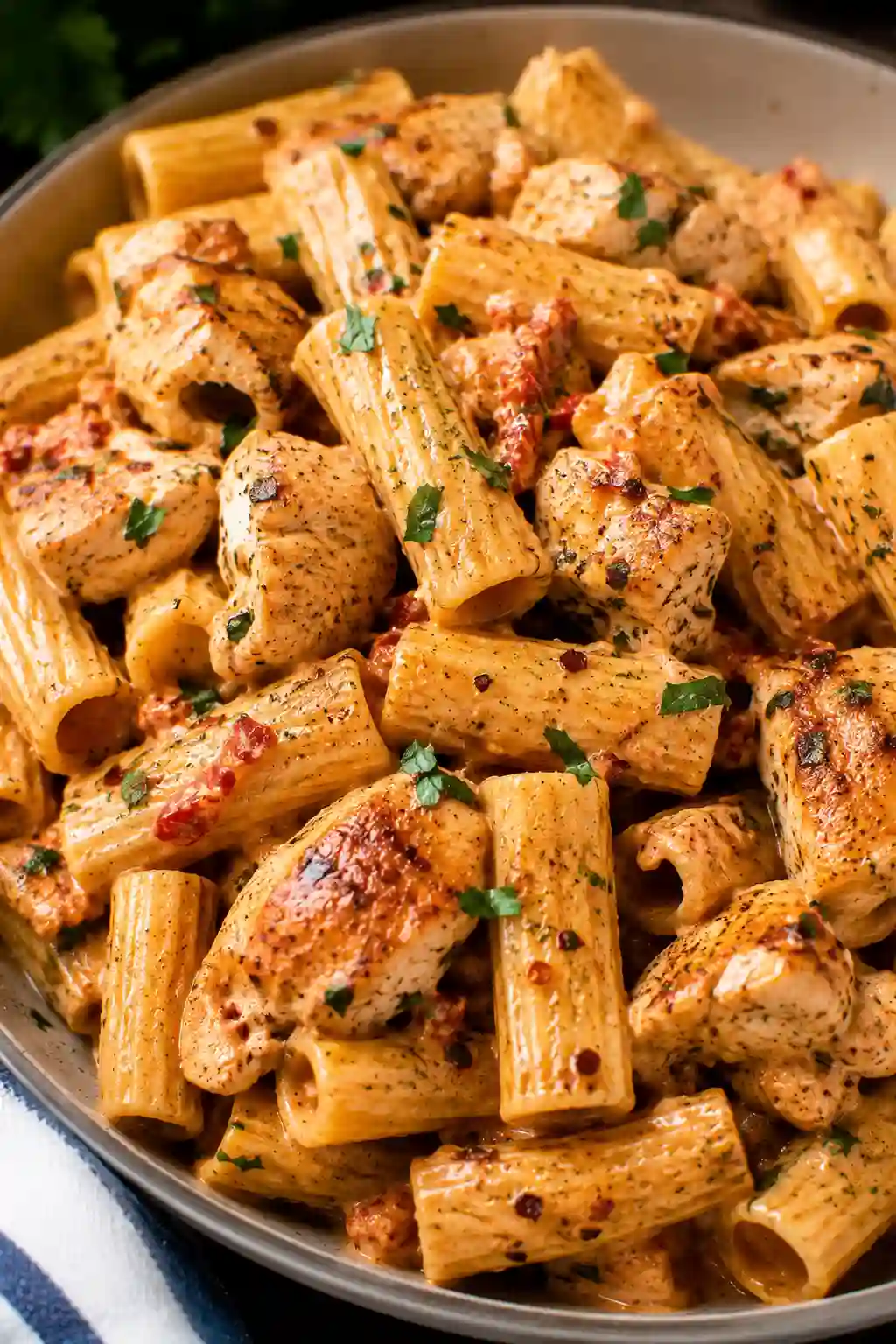 Easy Spicy Chicken Rigatoni Recipe