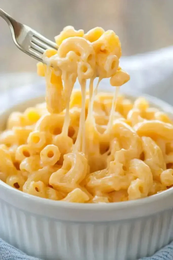 Slow-Cooker-Mac-and-Cheese 