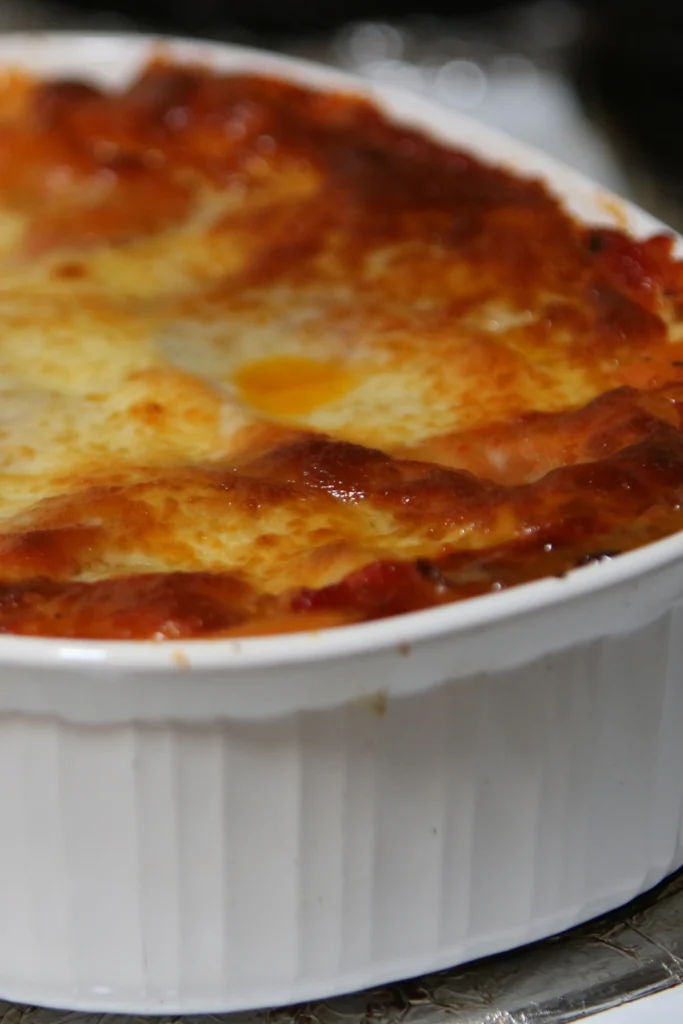 Cheesy baked ravioli casserole