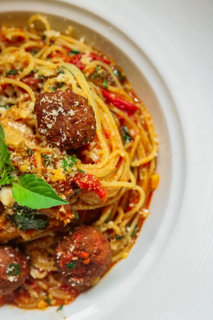 Garlic herb spaghetti with chicken meatballs