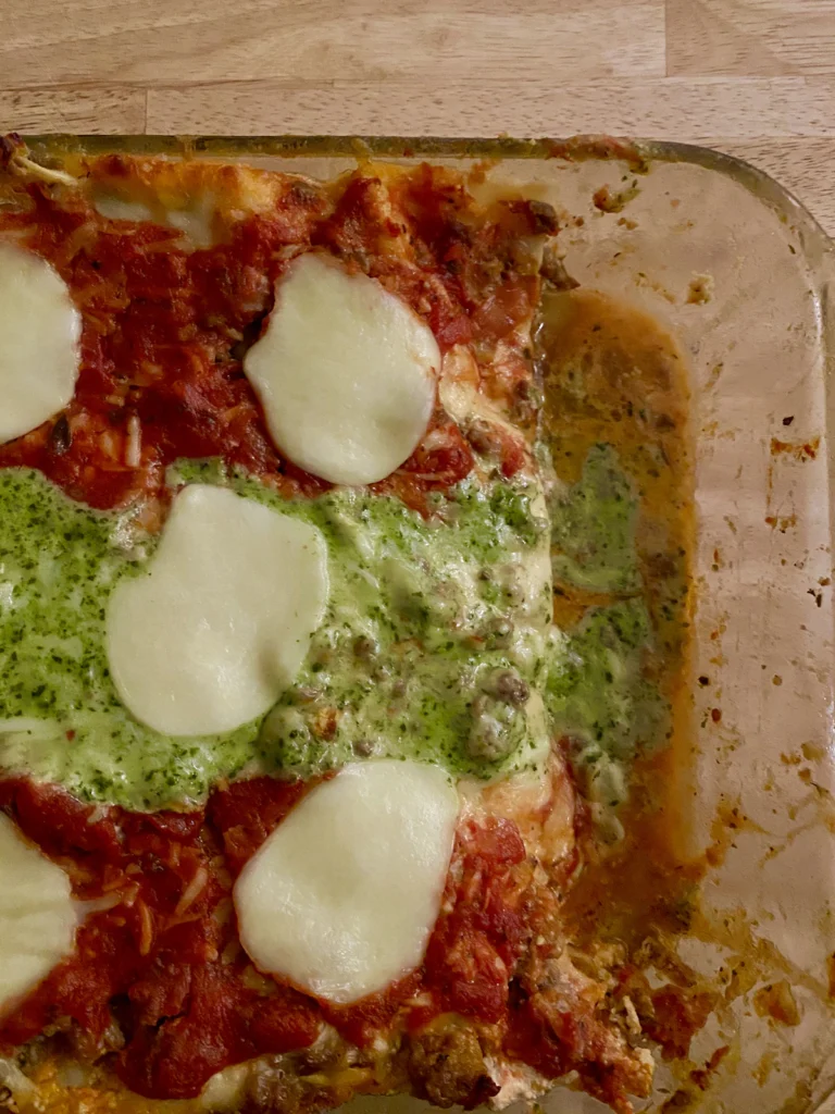 Ravioli with marinara and basil
