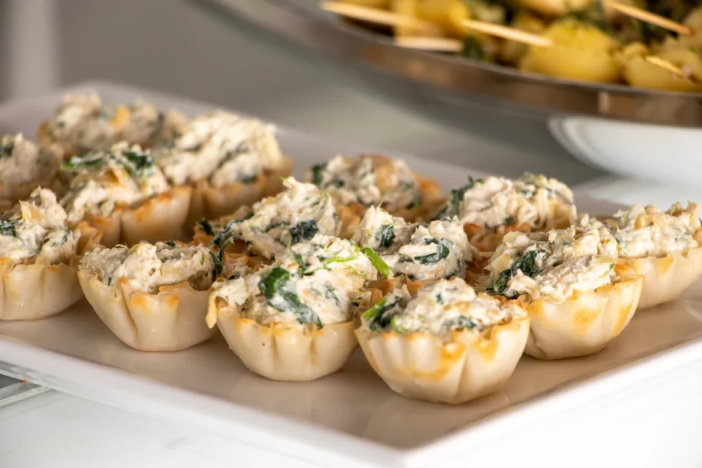 Stuffed pasta shells with cheese