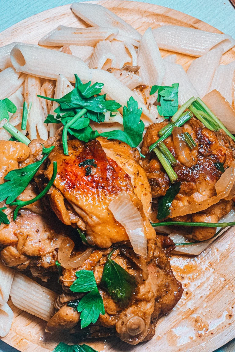 Sticky glazed slow cooker chicken thighs
