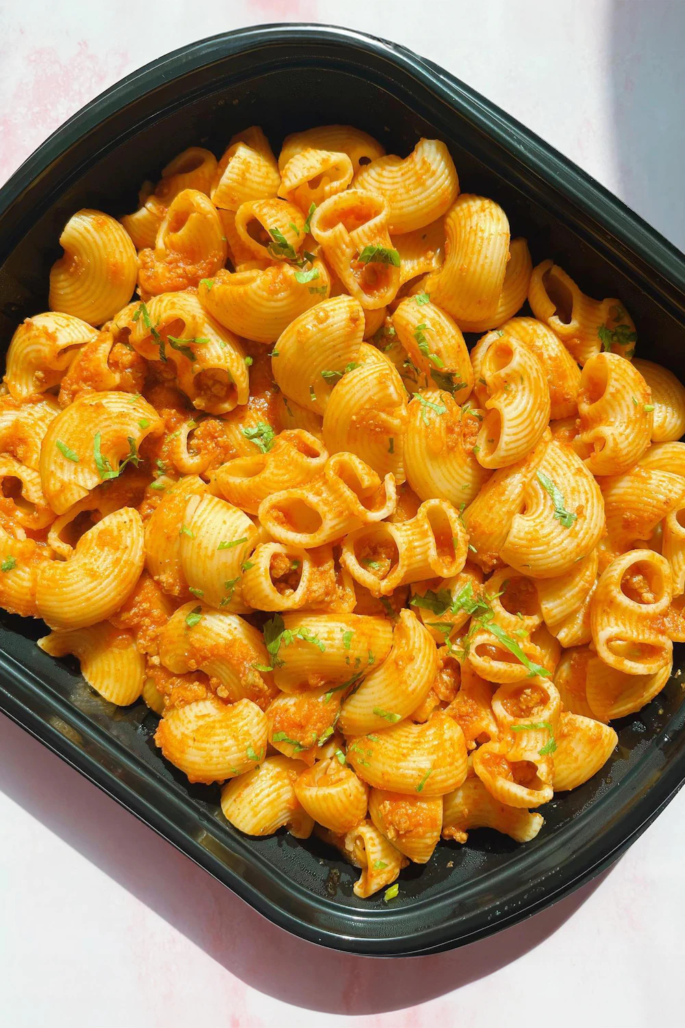 Creamy slow cooker mac and cheese