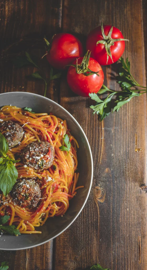 Bowl of spaghetti and meatballs