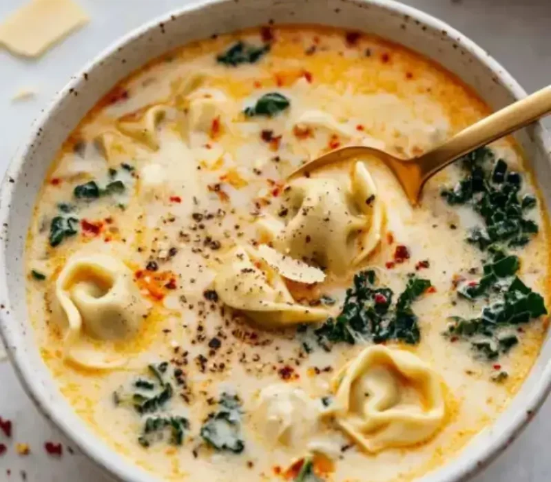 Creamy-Chicken-Tortellini-Soup