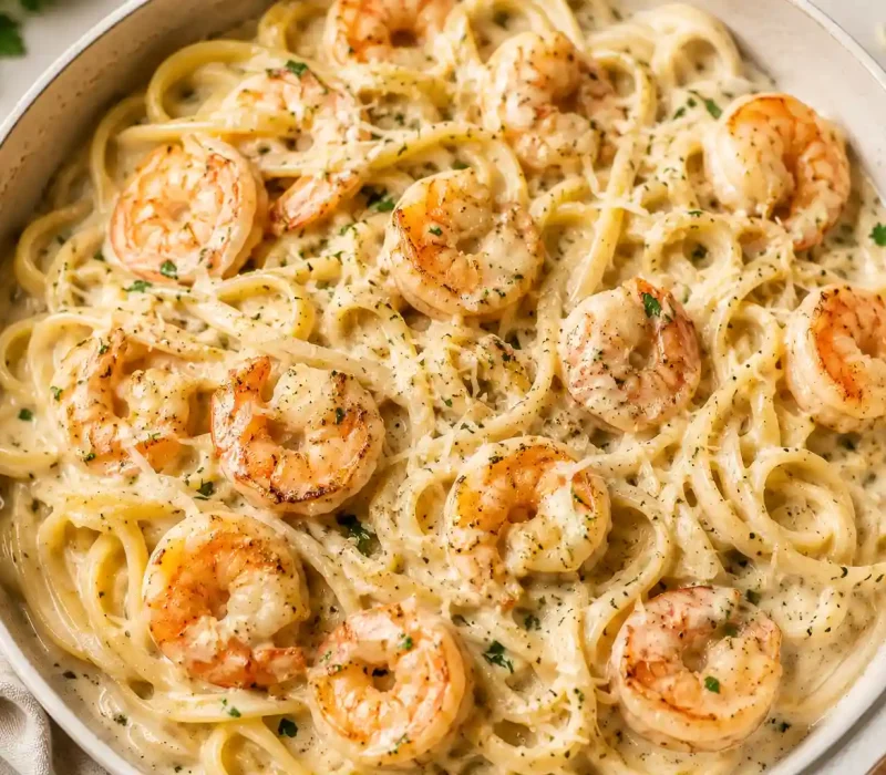 Garlic Shrimp Pasta