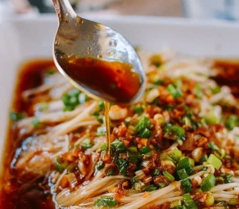 Garlic Scallion Enoki Mushrooms